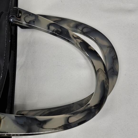 NEIMAN MARCUS VINTAGE TOTE PURSE – 1970s BLACK PATENT VINYL – LUCITE  HANDLES - Picture 7 of 11